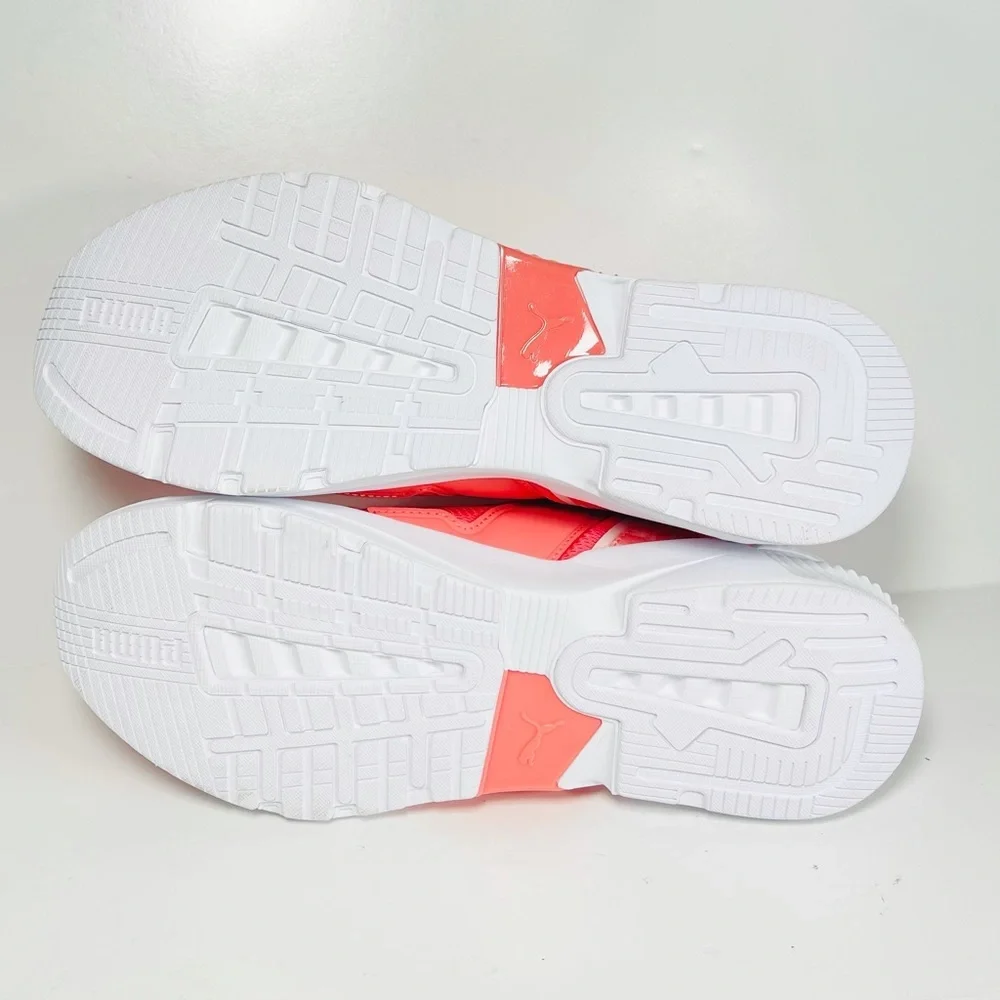 Puma Provoke XT Untamed Women’s‎ Sneakers Georgia Peach Floral Size 8